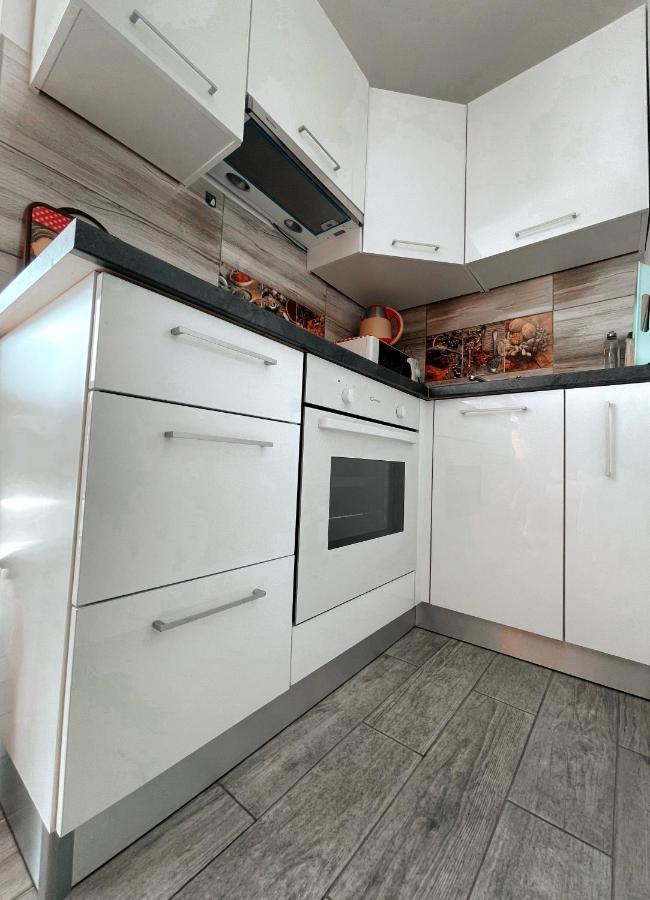 Luxury Apartman Asia רייקה מראה חיצוני תמונה